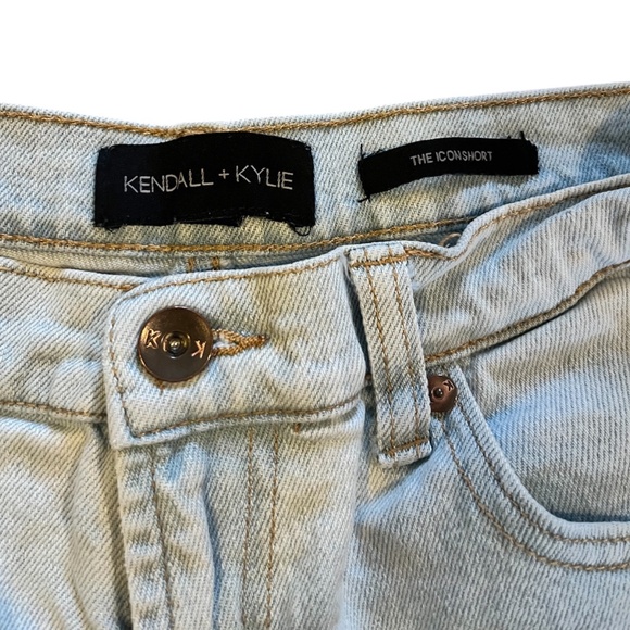 Kendall + Kylie The Icon Short | Size 7 (28) - Picture 5 of 7